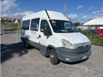 אוטובוס בין עירוני IVECO Daily