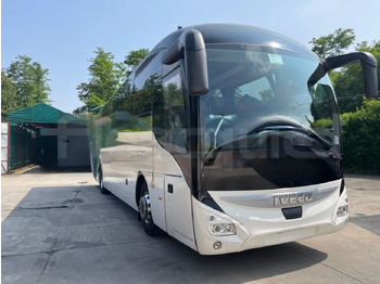 אוטובוס בין עירוני IVECO Magelys