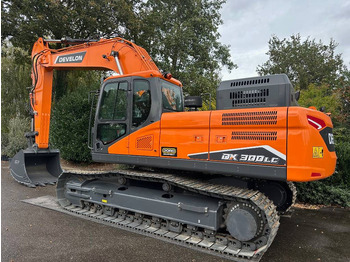 מחפר סורק DEVELON