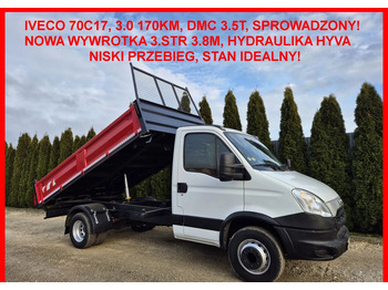 כלי רכב מסחרי מזהיר IVECO Daily 70c17