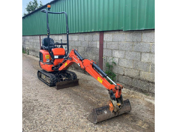מיני מחפר KUBOTA K008