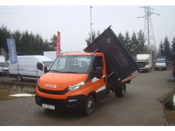 כלי רכב מסחרי מזהיר IVECO Daily