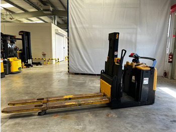 בוחר הזמנות YALE