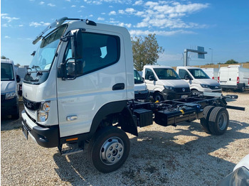 חָדָשׁ משאית עם שלדת תא, משאית מנוף Mitsubishi Canter FUSO 6C18 Fahrgestell 4WD 175Ps Sofort: תמונה 2