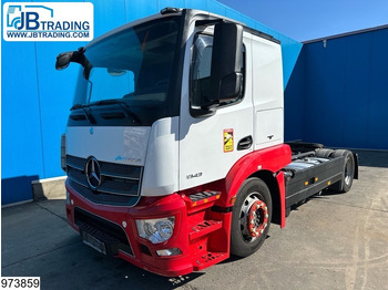 יחידת טרקטור MERCEDES-BENZ Actros 1843