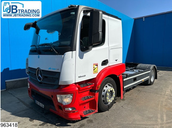 יחידת טרקטור MERCEDES-BENZ Actros 1843