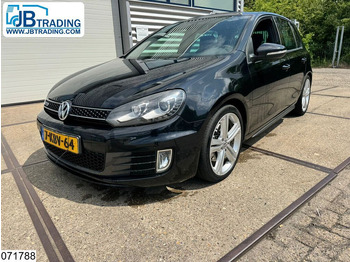 מכונית VOLKSWAGEN