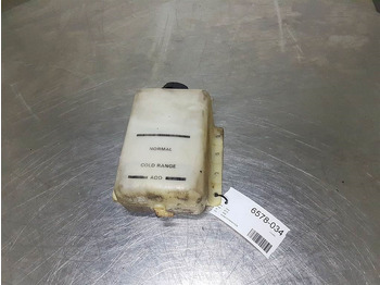 תא ופנים הרכב CASE