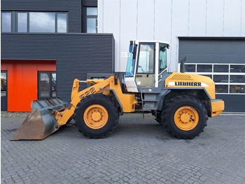מעמיס גלגלים LIEBHERR