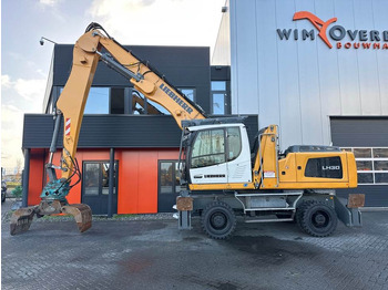 מטפל בפסולת/ תעשייתי LIEBHERR LH 30 M