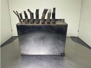 מערכת חשמל עבור מכונת בנייה Sennebogen 835E-175343-Switch kabinet/Schaltschrank: תמונה 4