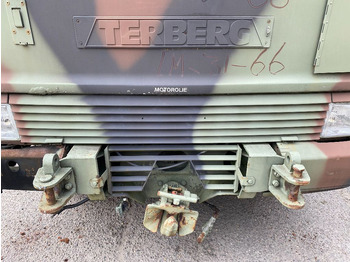 משאית תיבה Terberg F750 4x4: תמונה 3 משאית תיבה Terberg F750 4x4: תמונה 3
