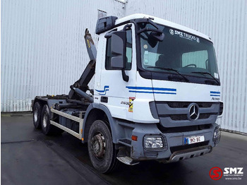 מוביל מכולות/ משאית החלפת גוף MERCEDES-BENZ Actros 2636