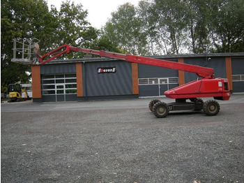 פלטפורמה אווירית מותקנת על משאית SNORKEL