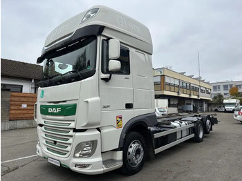 מוביל מכולות/ משאית החלפת גוף DAF XF 106 450
