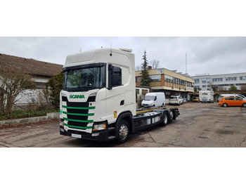 מוביל מכולות/ משאית החלפת גוף SCANIA