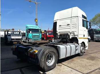 יחידת טרקטור MAN TGA 18.410 FLS XXL (6-CILINDER HEADS / ZF16 MANUAL GEARBOX / ZF-INTARDER / HYDRAULIC KIT / P.T.O. / AIRCONDITIONING): תמונה 3