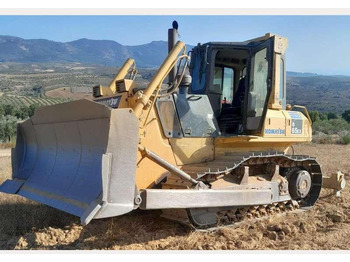 דחפור KOMATSU D65EX-15