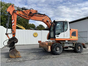 מחפר גלגלים LIEBHERR A 918