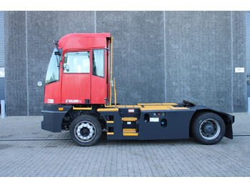 טרקטור מסוף KALMAR