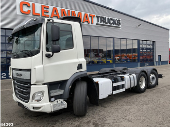 משאית עם שלדת תא DAF CF 450