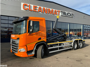 משאית הרמת וו DAF XD 450