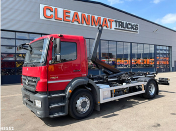 משאית הרמת וו MERCEDES-BENZ Axor 1824