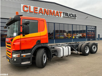 משאית עם שלדת תא SCANIA P 280
