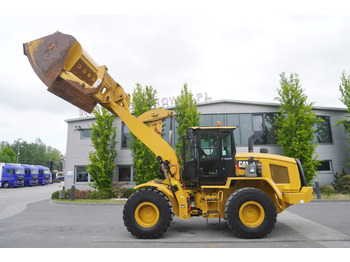 מעמיס גלגלים CATERPILLAR 930M