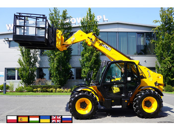 מעמיס גלגלים טלסקופי JCB