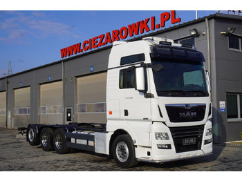 משאית עם שלדת תא MAN TGX 35.580