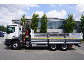 משאית מנוף MERCEDES-BENZ AROCS 2633 6x4 / 5.5 T crane FASSI F135 / Tipper 15 EPAL: תמונה 4