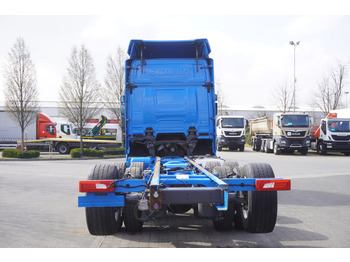 משאית עם שלדת תא SCANIA R650 V8 / 650 HP/ frame 8.8 m / steered 4th axle: תמונה 3