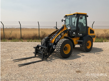 מעמיס גלגלים JCB 409