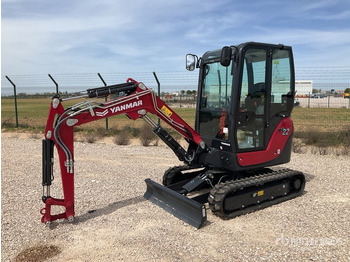 מיני מחפר YANMAR