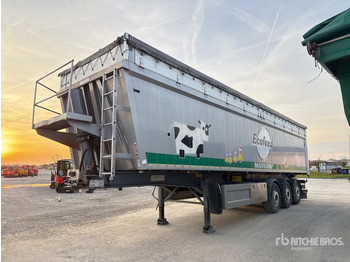 קרון נגרר עם מזהיר