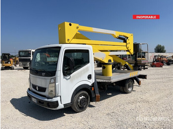 פלטפורמה אווירית מותקנת על משאית RENAULT