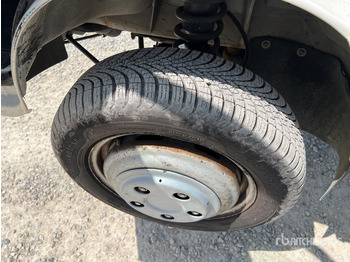 פלטפורמה אווירית מותקנת על משאית 2013 Piaggio Porter 2013 Socage A314 14 m on Bucket Truck: תמונה 5