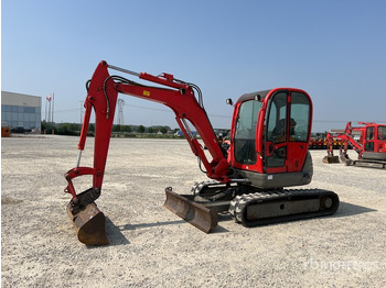 מיני מחפר JCB 8050