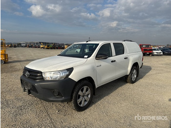 טנדר TOYOTA Hilux