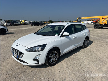 מכונית FORD