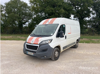 כלי רכב מסחרי עם לוח 2017 Peugeot Boxer Vehicule Utilitaire Cargo Van: תמונה 2