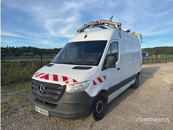 כלי רכב מסחרי עם לוח MERCEDES-BENZ Sprinter 314