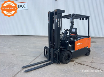 מלגזה חשמלית DOOSAN