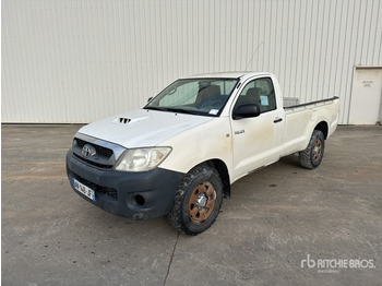 כלי רכב מסחרי TOYOTA Hilux