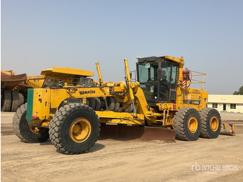 מפלסת 2011 Komatsu GD825A-2: תמונה 2
