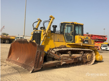 דחפור KOMATSU D155