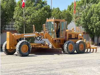 מכסחת תבואה/ עשבים Mitsubishi MG730 Motor Grader: תמונה 2