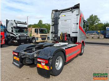 יחידת טרקטור Volvo FH460 4x2 Globetrotter Euro6 - KiepHydrauliek - Dubbele Tanks - 12/2025 APK: תמונה 3