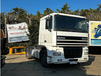 יחידת טרקטור DAF XF 95 380